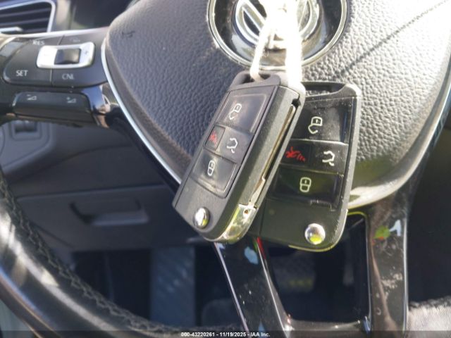 2018 VOLKSWAGEN GOLF SPORTWAGEN 3VWD17AU2JM762959 Photo 10