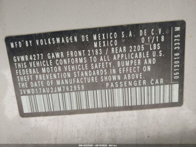 2018 VOLKSWAGEN GOLF SPORTWAGEN 3VWD17AU2JM762959 Photo 8