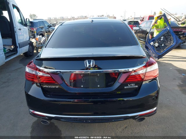 1HGCR3F98HA025665 Honda j35y1