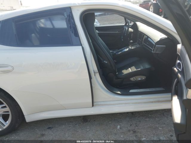 2012 PORSCHE PANAMERA WP0AA2A71CL016526 Photo 4