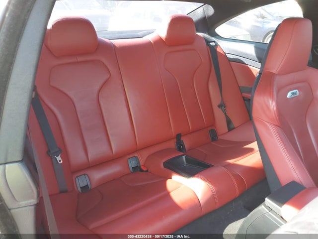 WBS3R9C56GK336869 BMW M4