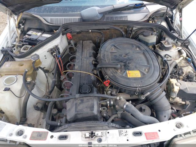 1992 MERCEDES-BENZ 190 WDBDA29D4NF945536 Photo 9