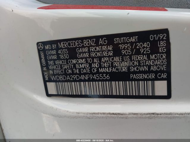 1992 MERCEDES-BENZ 190 WDBDA29D4NF945536 Photo 8