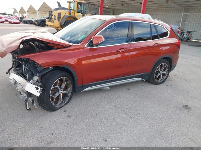 2018 BMW X1 WBXHU7C38J5H43862 Photo 1