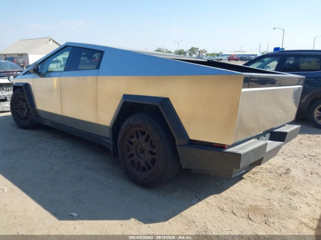 2024 TESLA CYBERTRUCK 7G2CEHEE3RA025243 Photo 2