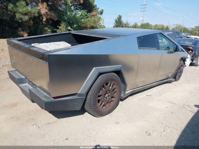 2024 TESLA CYBERTRUCK 7G2CEHEE3RA025243 Photo 3