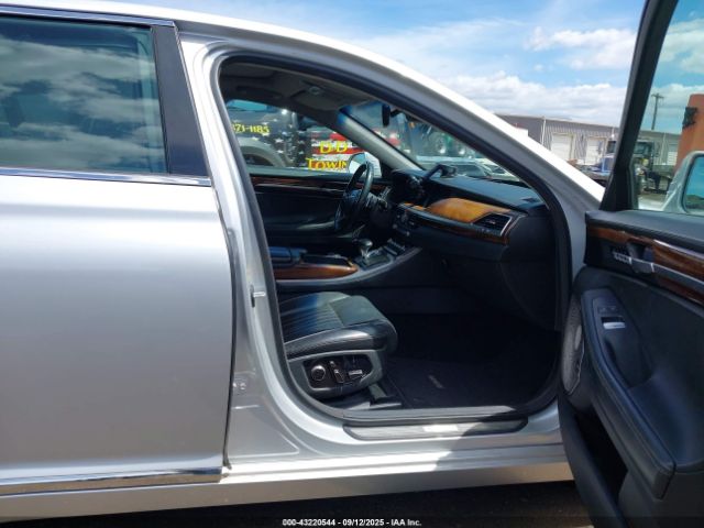 2017 GENESIS G90 KMHG34JA9HU024771 Photo 4