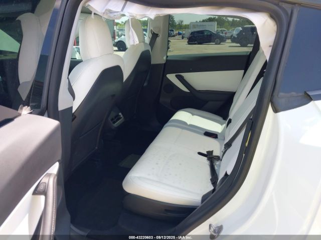 2021 TESLA MODEL Y 5YJYGAEE7MF179038 Photo 7
