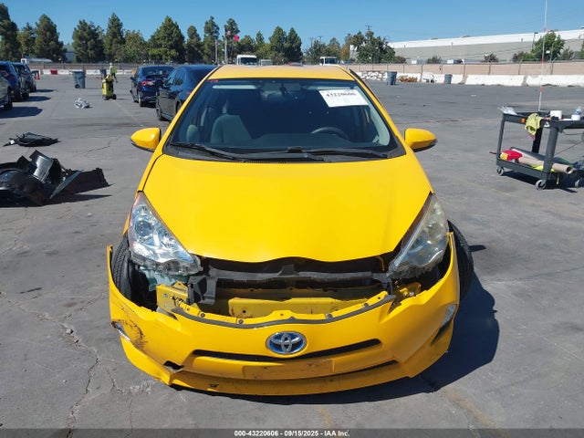 JTDKDTB39E1082186 Toyota 1nz-fxe+1lm