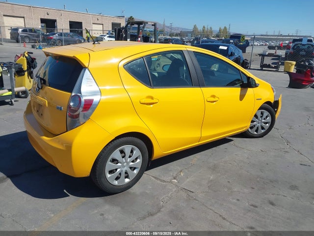 JTDKDTB39E1082186 Toyota 1nz-fxe+1lm
