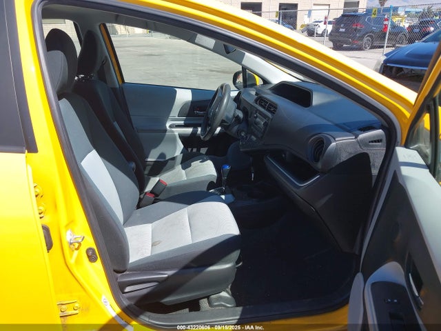 JTDKDTB39E1082186 Toyota 1nz-fxe+1lm