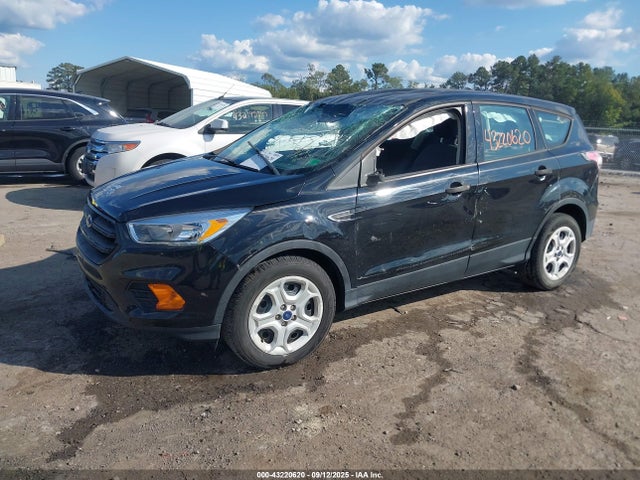 1FMCU0F7XHUA18642 Ford 2.5l i-vct