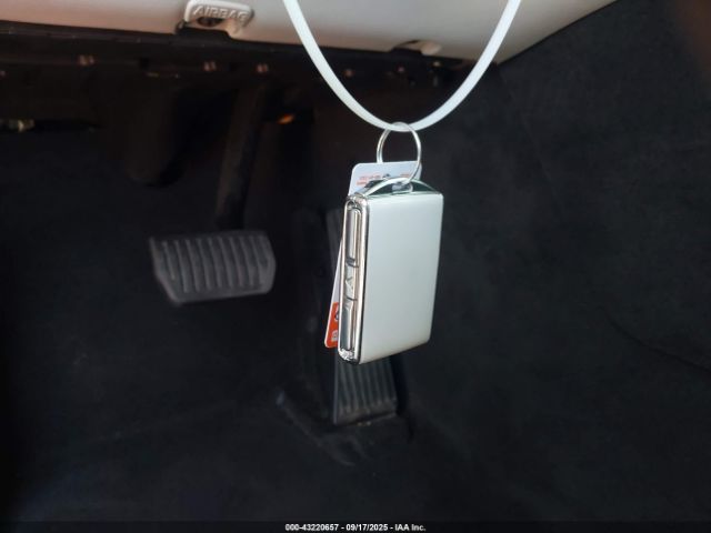 2021 VOLVO XC60 YV4102RK1M1738035 Photo 10