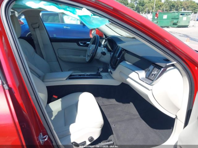 2021 VOLVO XC60 YV4102RK1M1738035 Photo 4