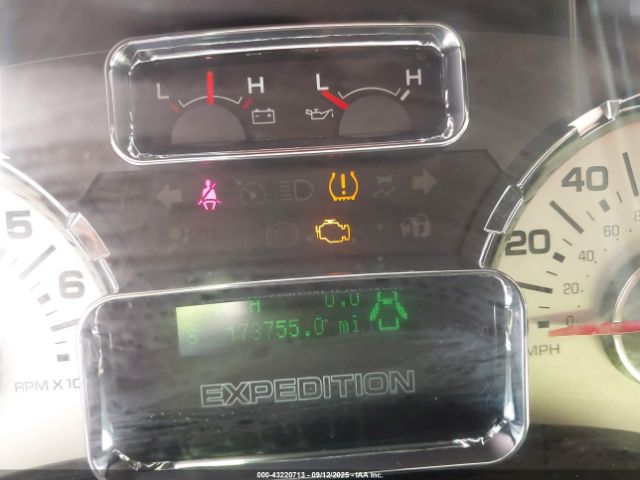 2011 FORD EXPEDITION EL 1FMJK1J50BEF32297 Photo 6