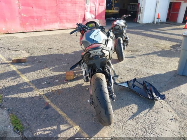 2024 KAWASAKI EX650 ML5EXER19RDAC3091 Photo 5