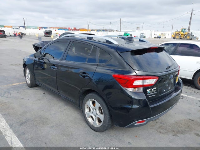 4S3GTAD65J3747930 Subaru Impreza