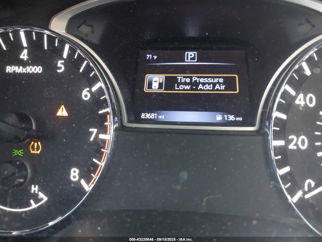 Nissan 2018 2018 5N1DR2MN2JC605710 Image 15