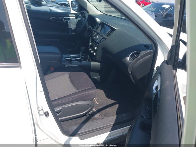 Nissan 2018 2018 5N1DR2MN2JC605710 Image 5