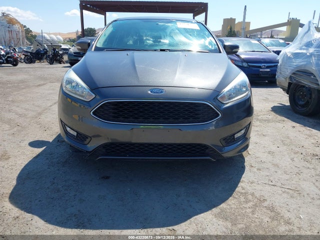 Ford Focus 2015 1FADP3F25FL218200 Image 13