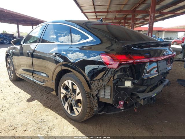2022 AUDI E-TRON SPORTBACK WA11AAGE1NB026900 Photo 2