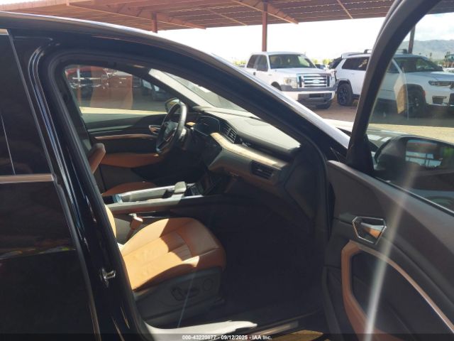 2022 AUDI E-TRON SPORTBACK WA11AAGE1NB026900 Photo 4