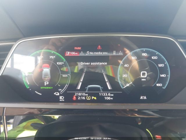 2022 AUDI E-TRON SPORTBACK WA11AAGE1NB026900 Photo 6