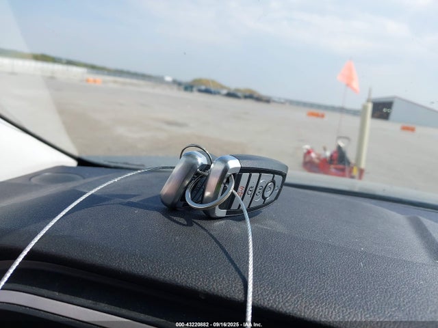 1FMCU9G62NUB35444 Ford dragon di tc