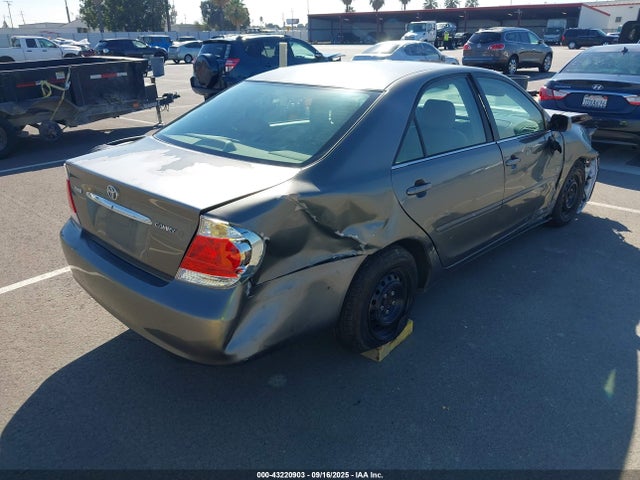 43220903 :رقم المزاد ، 4T1BE30K25U519656 vin ، 2005 Toyota Camry Le مزاد بيع