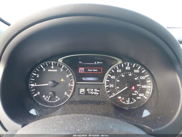 1N4AL3AP3FN921168 Nissan 2015