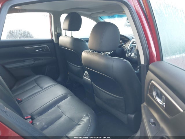 1N4AL3AP3FN921168 Nissan 2015