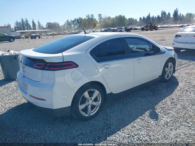 1G1RA6E42EU157962 Chevrolet luu - ffv, e-flex, fam