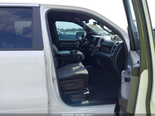 2022 RAM 1500 1C6RREFG0NN261001 Photo 4