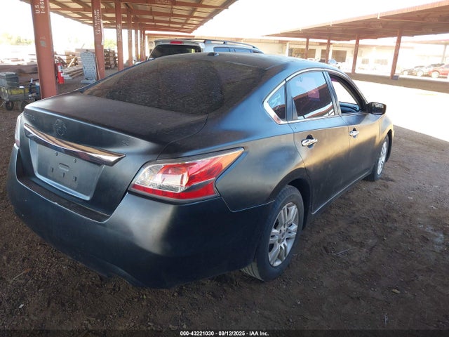 Nissan Altima 2015 1N4AL3AP8FN882559 Image 4