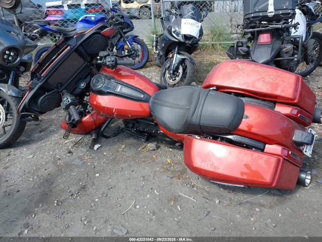Harley-Davidson Milwaukee-eight 2024 1HD1KB728RB630446 Image 14