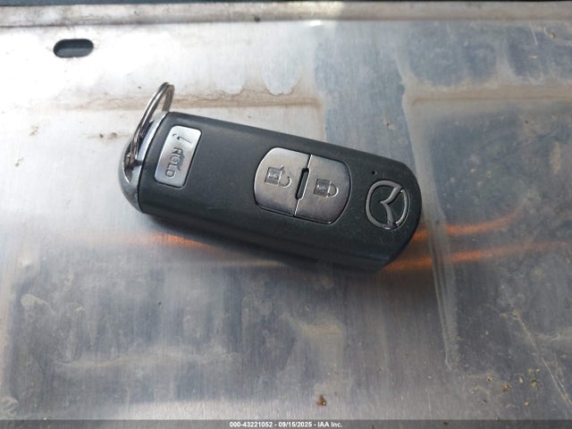 Mazda py 2016 JM3TCABY0G0111033 Image 11