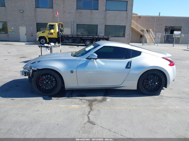 JN1AZ4EH5JM570394 Nissan 2018
