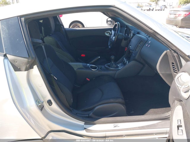 JN1AZ4EH5JM570394 Nissan 2018