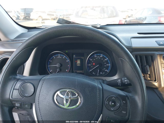 Toyota 2ar-fe 2018 2T3ZFREV9JW459880 Image 7
