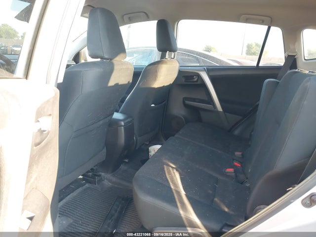 Toyota 2ar-fe 2018 2T3ZFREV9JW459880 Image 8