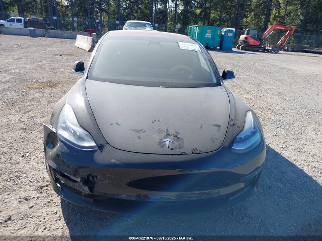 5YJ3E1EA1JF172594 Tesla MODEL 3