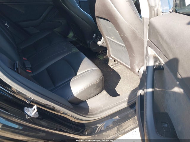 5YJ3E1EA1JF172594 Tesla MODEL 3