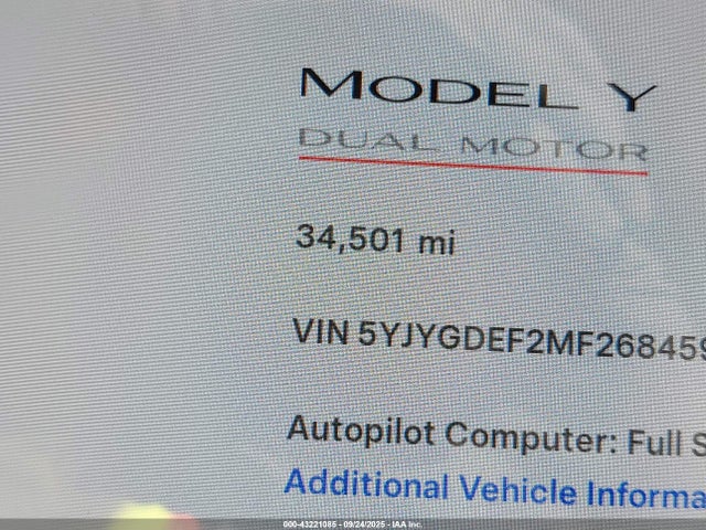 5YJYGDEF2MF268459 Tesla 2021