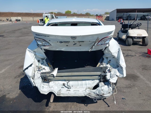 Nissan 2015 2015 3N1AB7AP5FY237667 Image 16