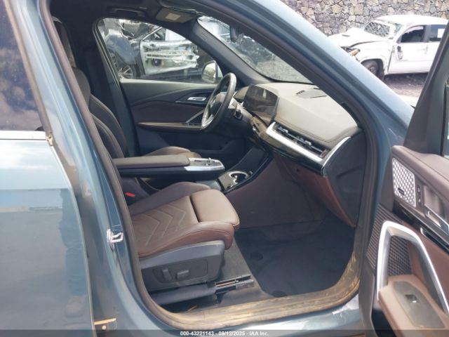 2024 BMW X1 WBX73EF03R5Z99288 Photo 4