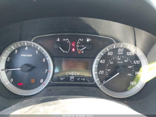 3N1AB7AP3FY320594 Nissan 2015