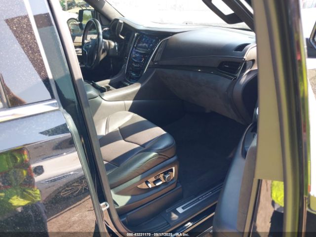 2020 CADILLAC ESCALADE 1GYS4DKJXLR248535 Photo 4