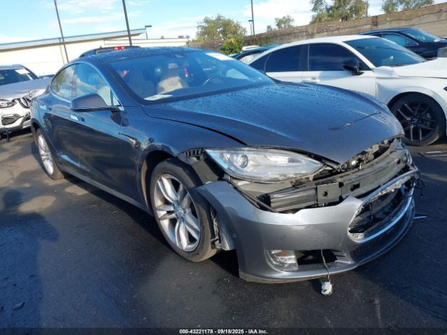 2016 TESLA MODEL S 5YJSA1E18GF123909