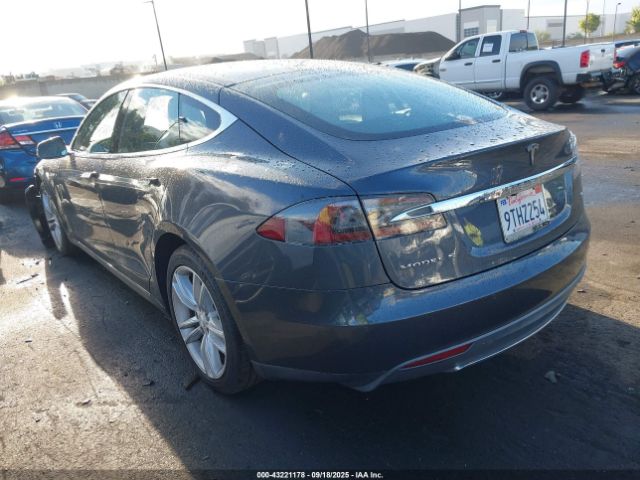 2016 TESLA MODEL S 5YJSA1E18GF123909 Photo 2