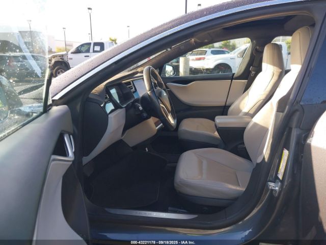 2016 TESLA MODEL S 5YJSA1E18GF123909 Photo 4